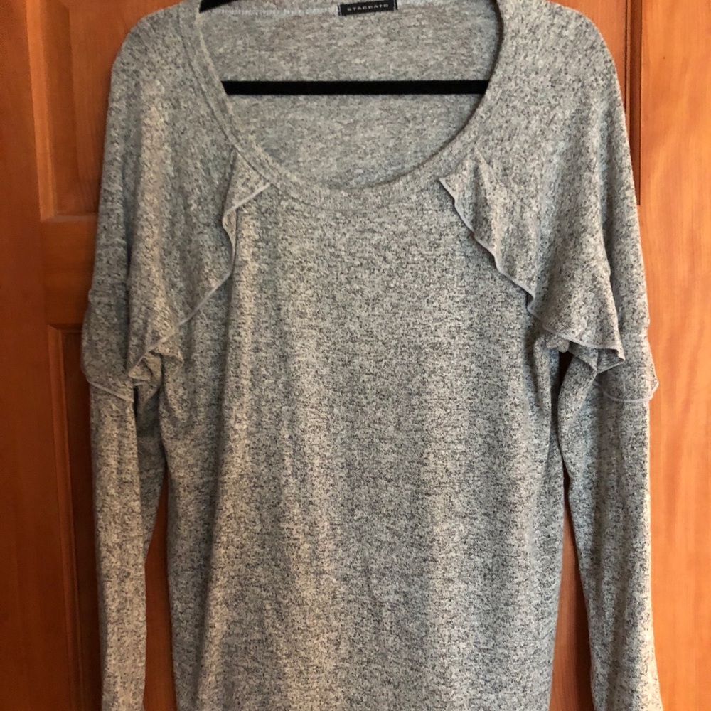 Ruffle long sleeve Soft pull over sweater